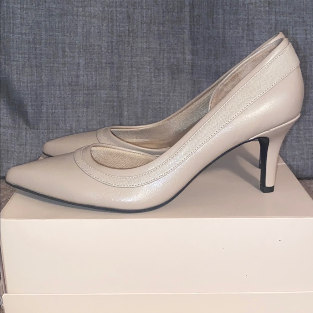 Abella True Comfort Pumps Taupe
